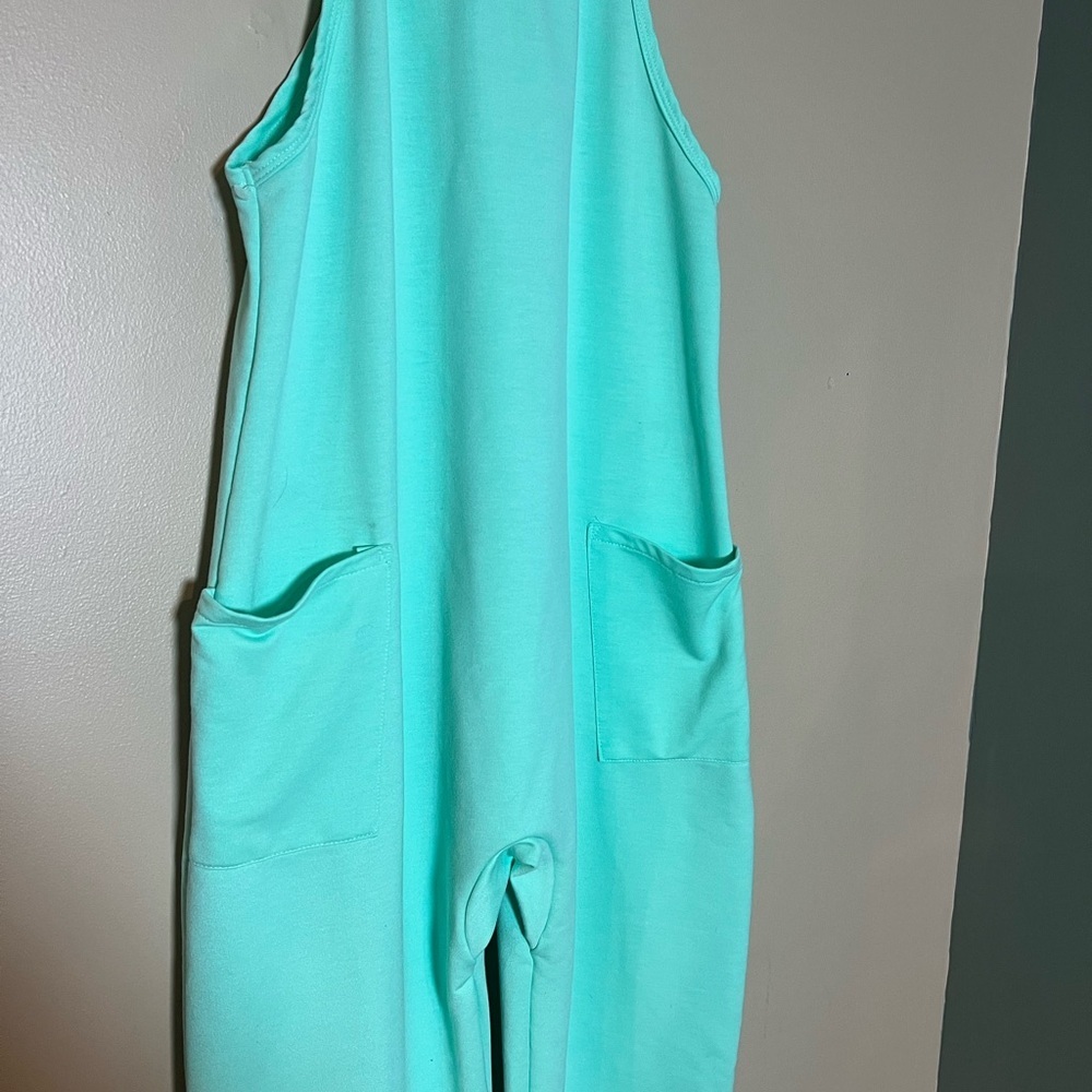 Bearpaw Women's Size 10/12 Mint Green Jumpsuit Athleisure Casual - Picture 2 of 4